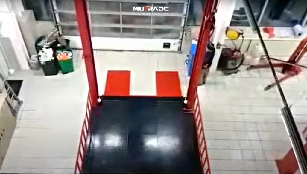 ОПТИМИЗАЦИЯ АВТОМОБИЛЬНЫХ СЕРВИСНЫХ ЦЕНТРОВ С ЧЕТЫРЕХСТОЯЧНОЙ ПОДЪЕМНОЙ ПЛАТФОРМОЙ: ИСПОЛЬЗОВАНИЕ ВТОРОГО ЭТАЖА ДЛЯ МАКСИМАЛЬНОЙ ЭФФЕКТИВНОСТИ